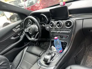 Mercedes-Benz C300 Luxury 4Matic Sedan AWD (2.0L 4cyl 7A) 2016 Black