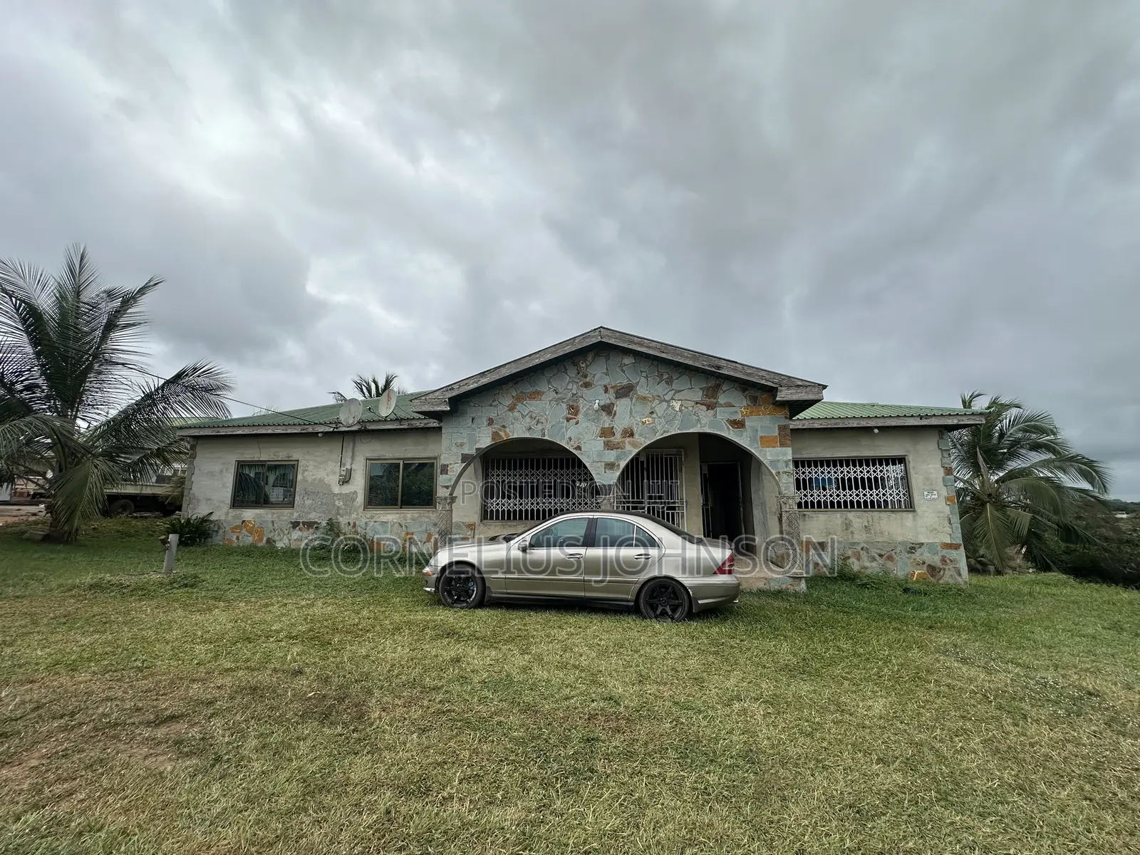 4bdrm House in Abura/Asebu/Kwamankese for rent