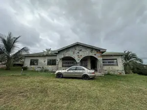 4bdrm House in Abura/Asebu/Kwamankese for rent
