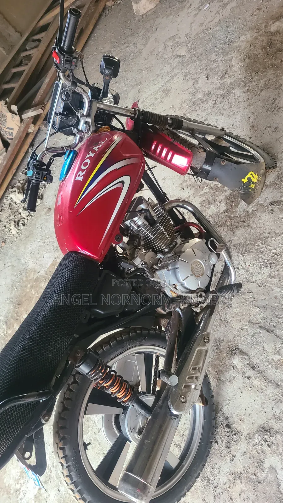 Royal RY150 2024 Red