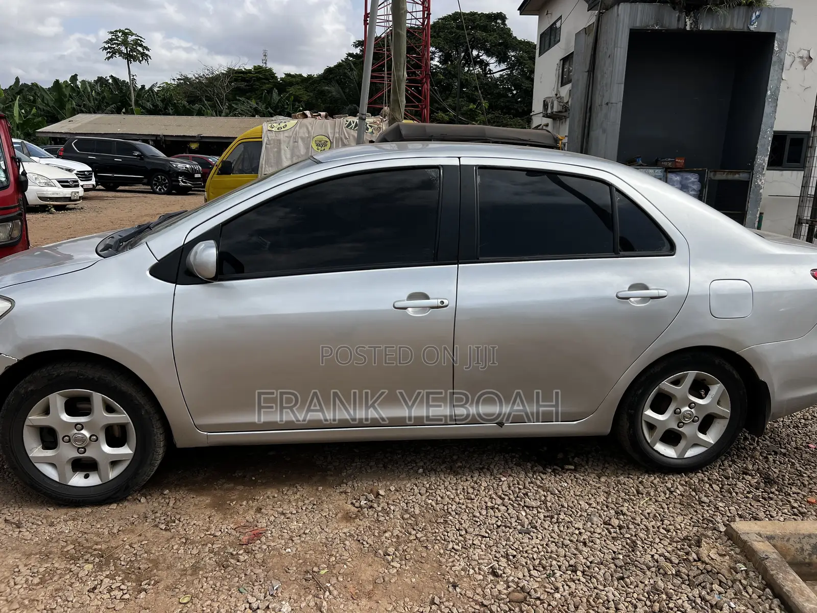 Toyota Yaris 2010 Gray