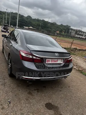 Honda Accord Sport SE 4dr Sedan FWD (2.4L 4cyl 2A) 2017 Gray