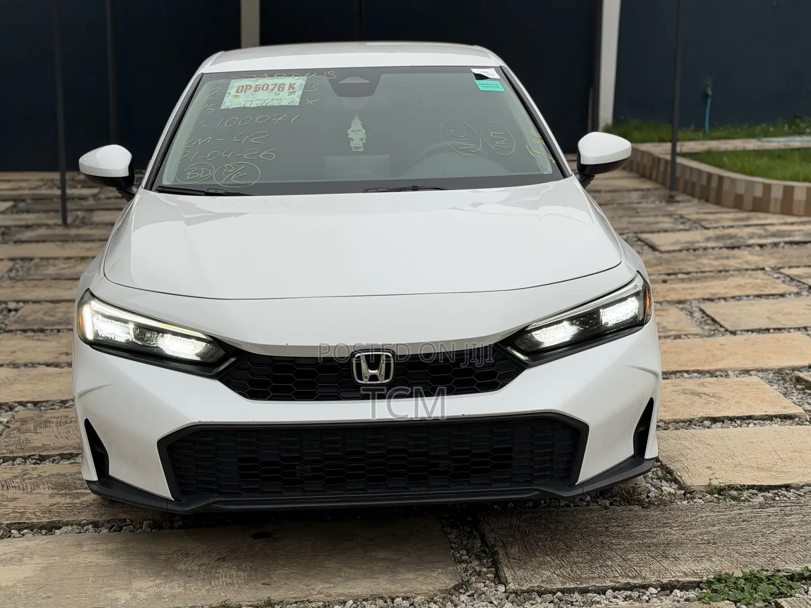 Honda Civic LX CVT 2025 White