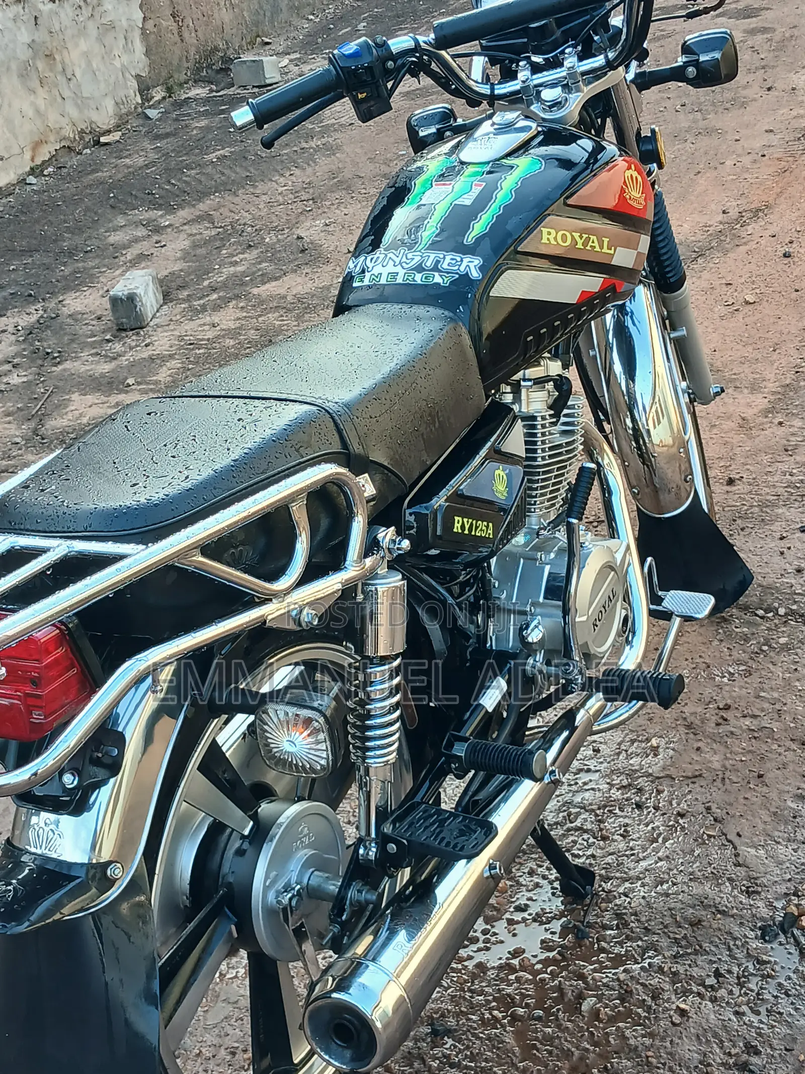 Royal Motorcycle 2026 Black