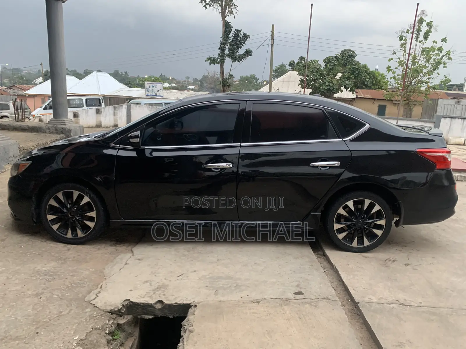 Nissan Sentra SR 2016 Black