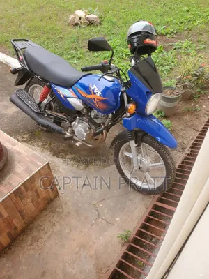 New TVS HLX 125 2025 Blue