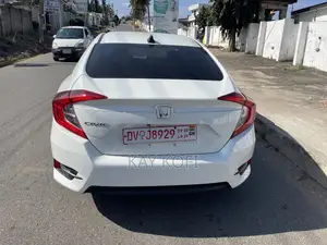 Honda Civic 2016 White