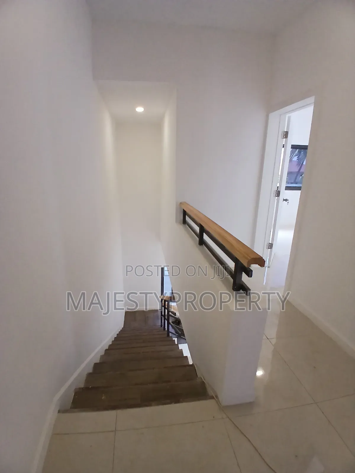 2bdrm Apartment in Batsona, Baatsona Total for sale