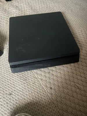 PlayStation 4 Slim