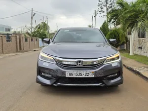 Honda Accord EX 4dr Sedan FWD (2.4L 4cyl 2A) 2017 Silver