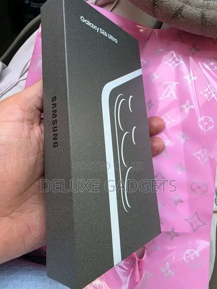 New Samsung Galaxy S26 Ultra 5G 1 TB Black
