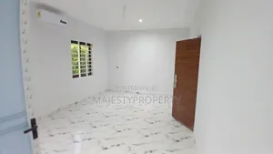 4bdrm House in Batsona, Baatsona Total for sale