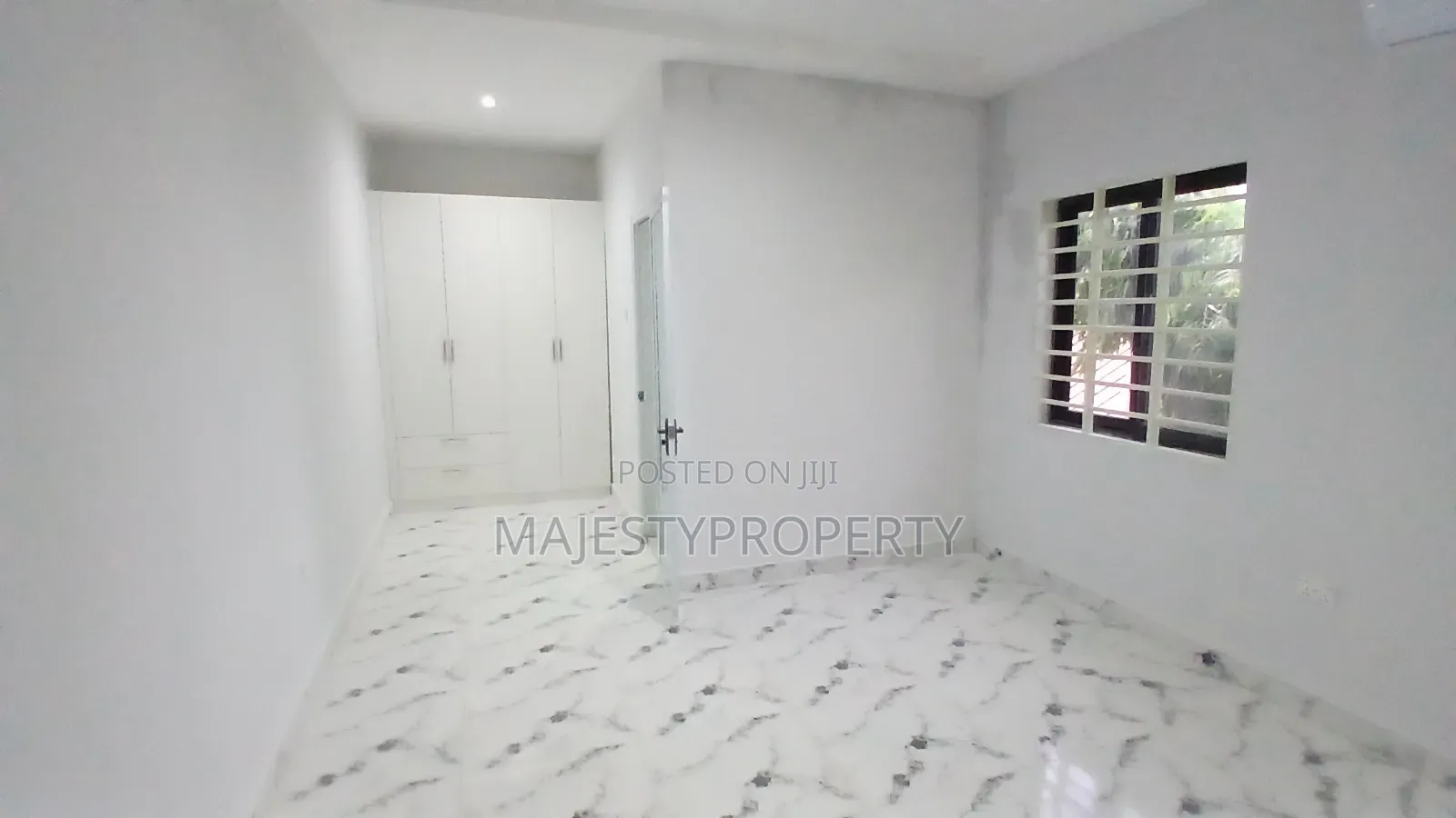 4bdrm House in Batsona, Baatsona Total for sale