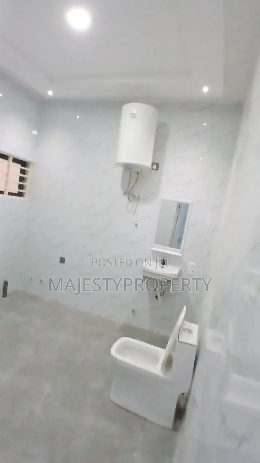 4bdrm House in Batsona, Baatsona Total for sale