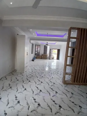 4bdrm House in Batsona, Baatsona Total for sale