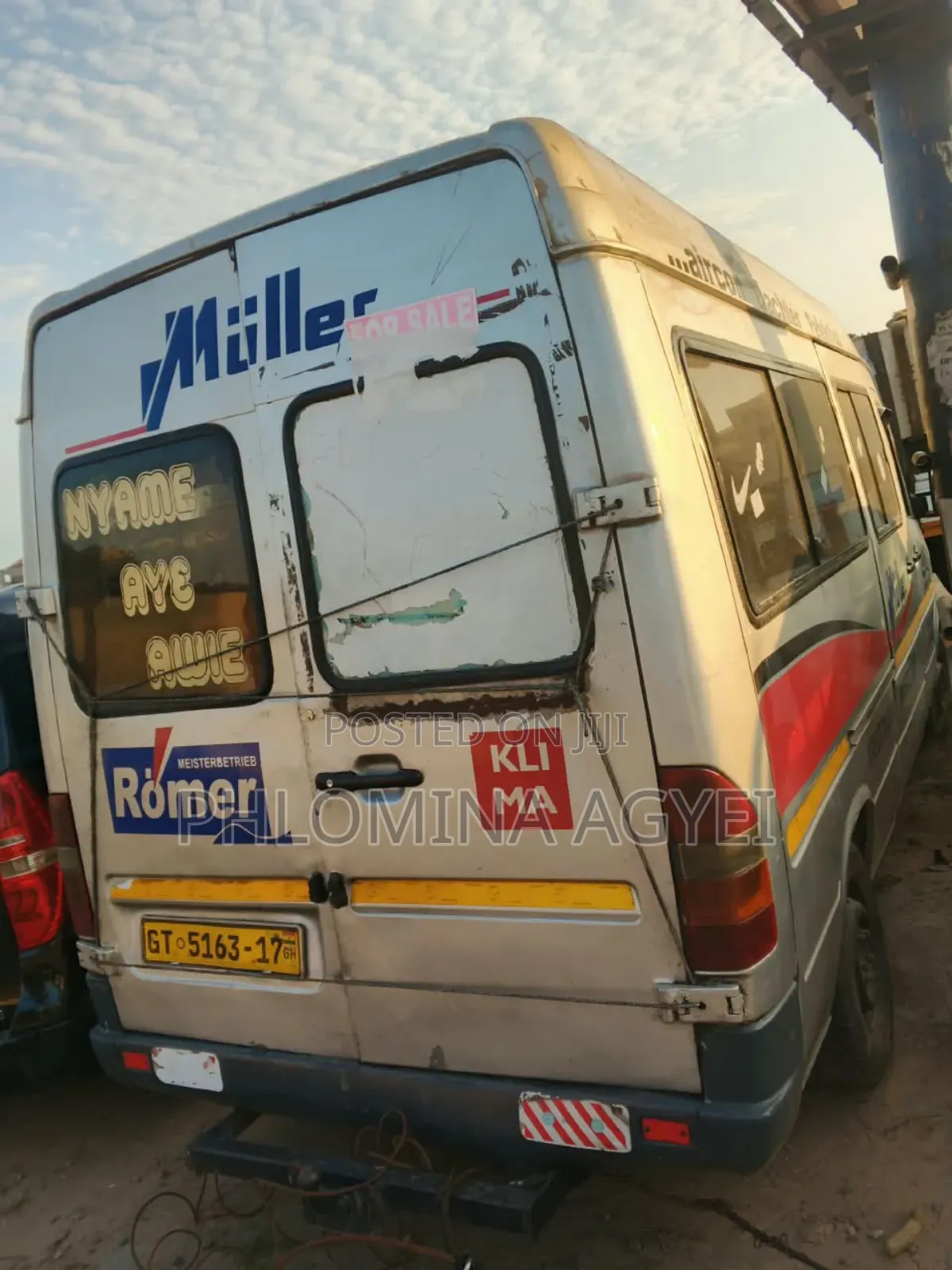 Mercedes-Benz Sprinter 2000 Silver