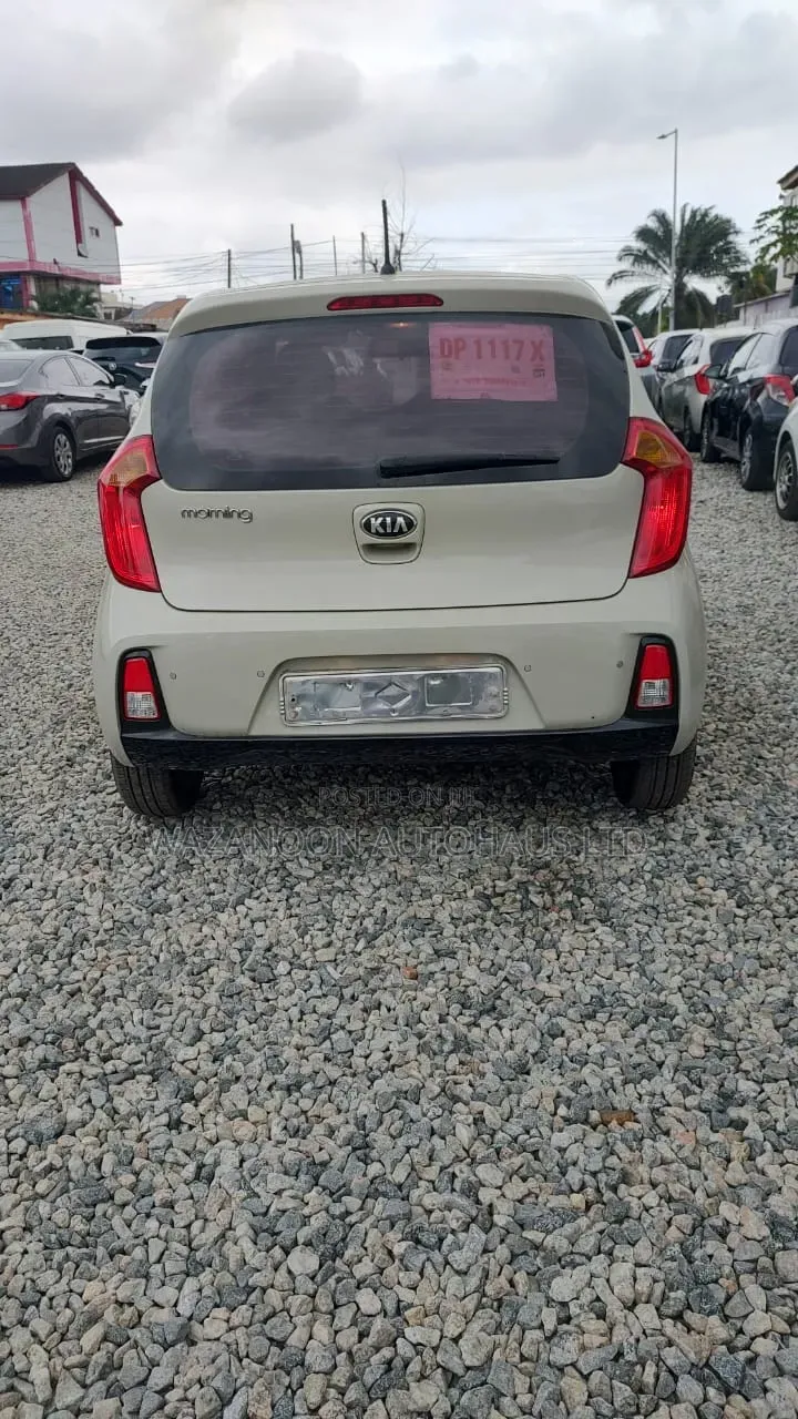 Kia Morning 2017 Off white