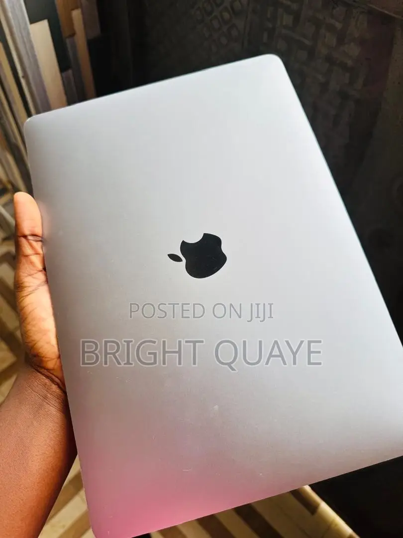 Laptop Apple MacBook 2018 8GB Intel Core i5 SSD 128GB