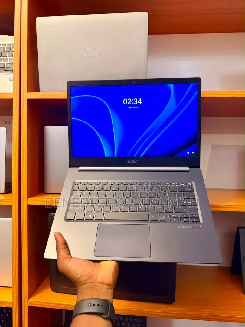 Laptop Acer TravelMate X514-51 8GB Intel Core i5 SSD 256GB