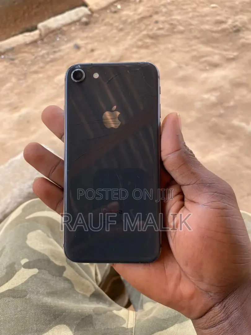 Apple iPhone 8 64 GB Black