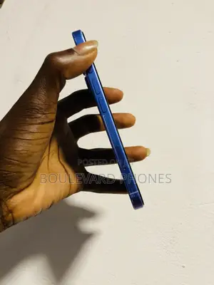 Apple iPhone 16 128 GB Blue