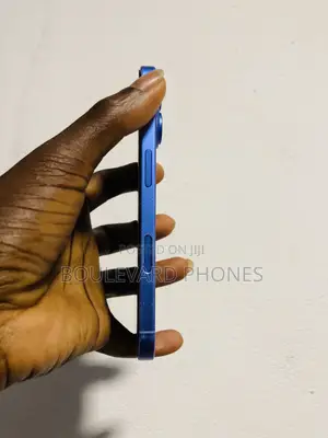 Apple iPhone 16 128 GB Blue