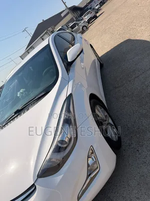 Hyundai Elantra 2014 White