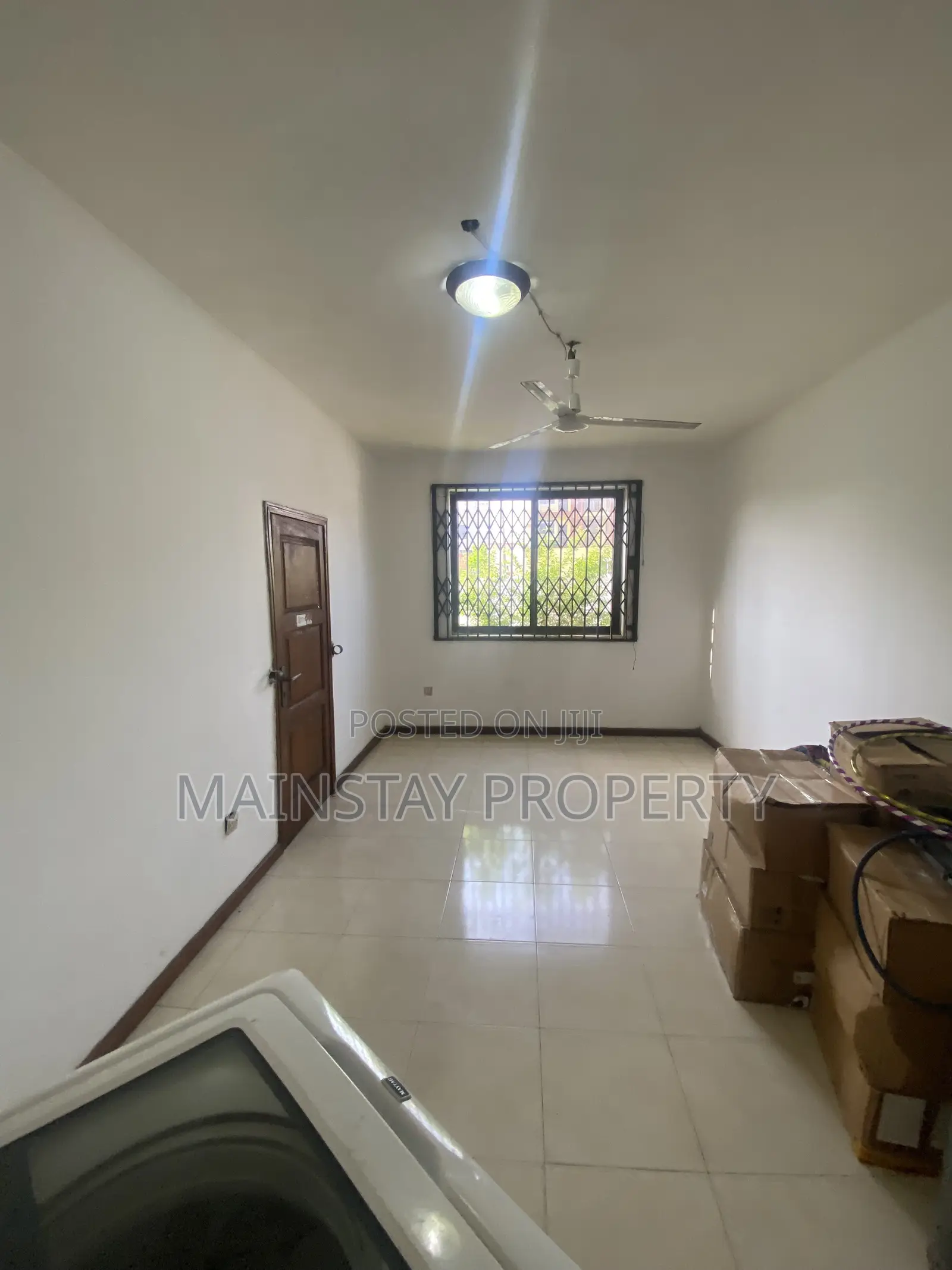 7bdrm House in Mainstay Estates, Airport Residential Area for rent