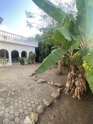 7bdrm House in Mainstay Estates, Airport Residential Area for rent