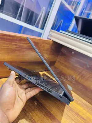 Laptop Acer Nitro V 15 16GB Intel Core i7 SSD 1T