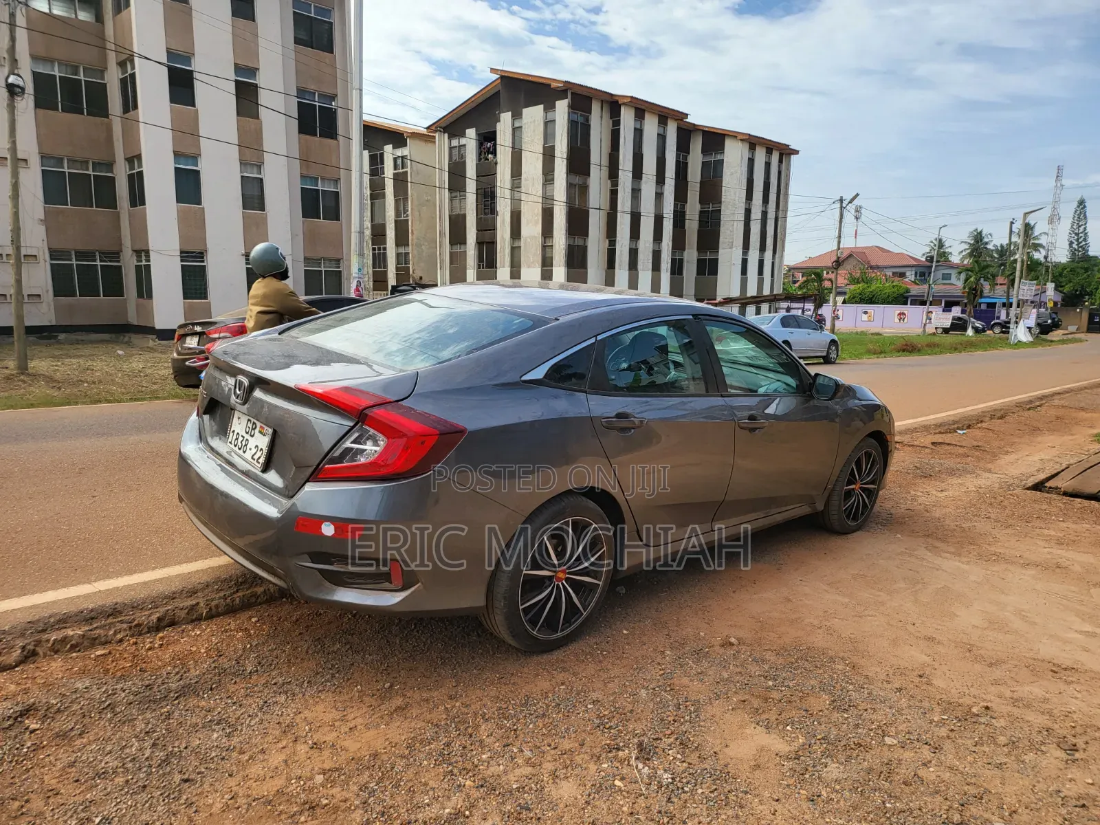 Honda Civic LX 4dr Sedan (2.0L 4cyl) 2016 Gray