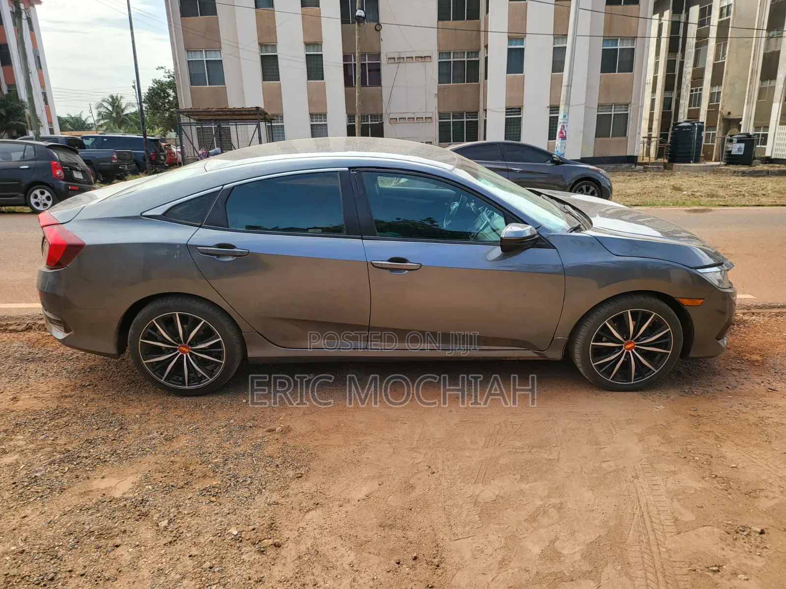 Honda Civic LX 4dr Sedan (2.0L 4cyl) 2016 Gray