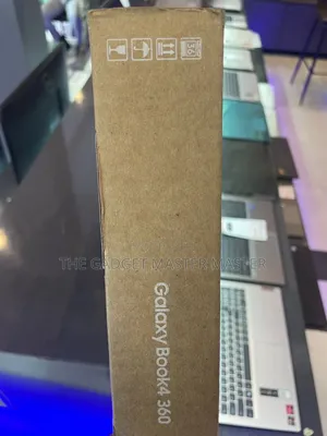 New Laptop Samsung Galaxy Book4 360 16GB Intel Core 7 SSD 512GB