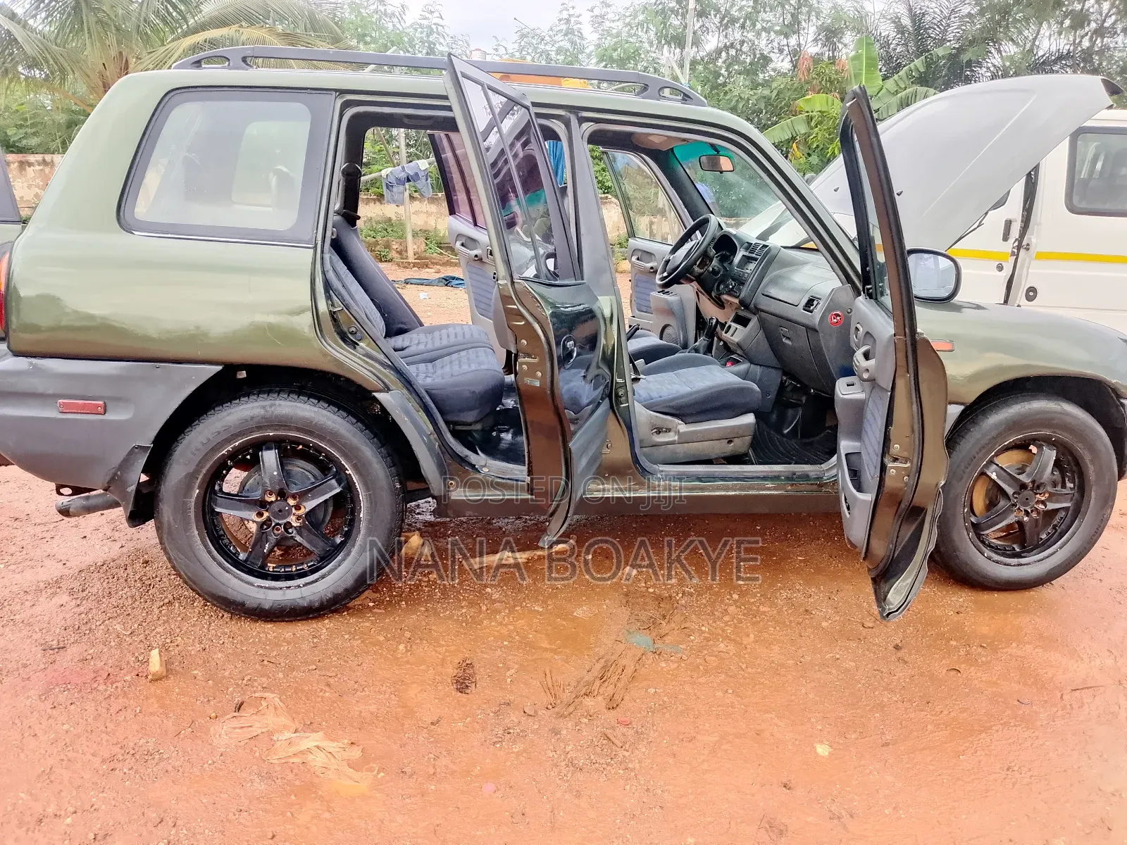 Toyota RAV4 2004 Green