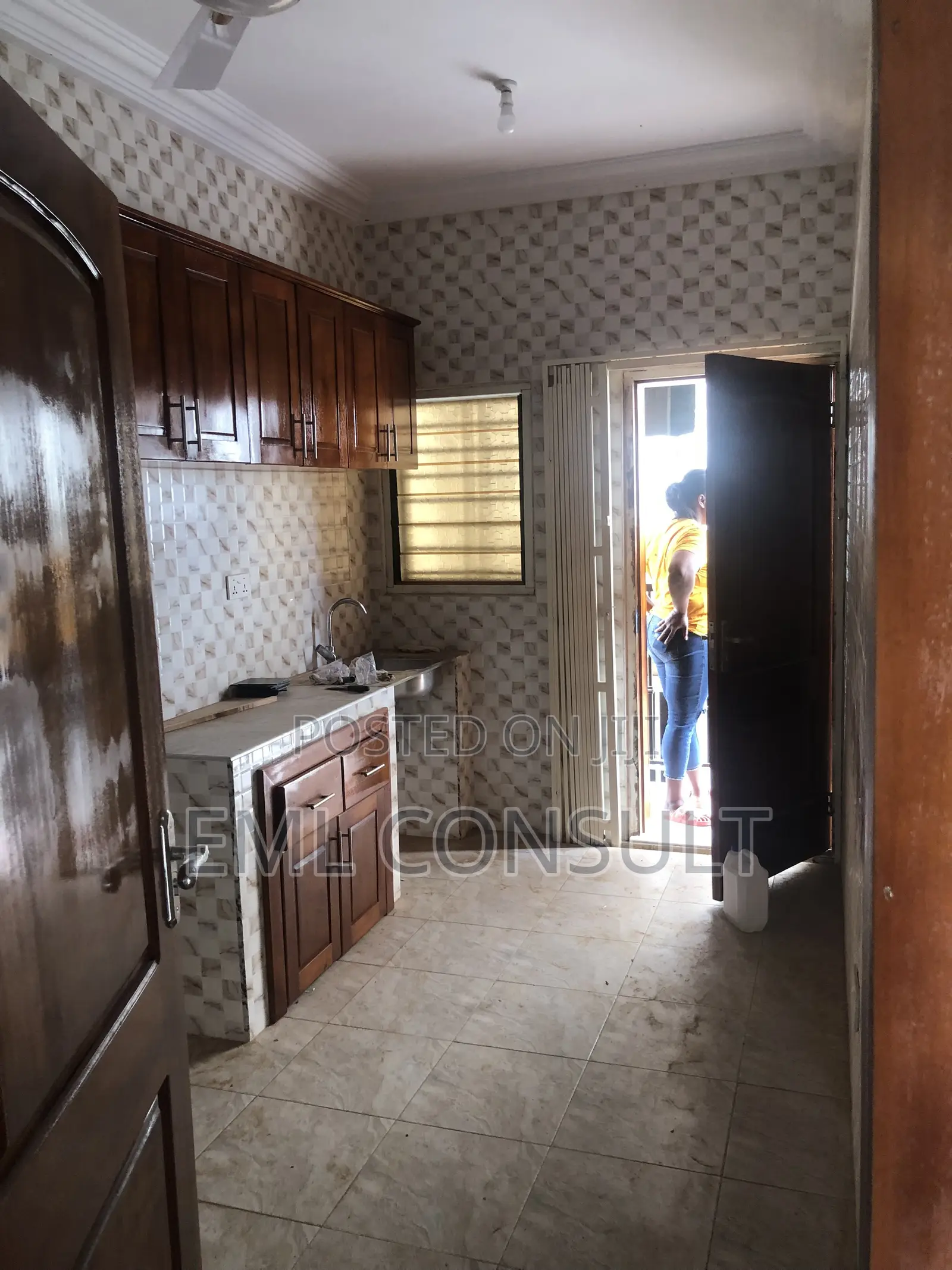 1bdrm Apartment in Lashibi for rent
