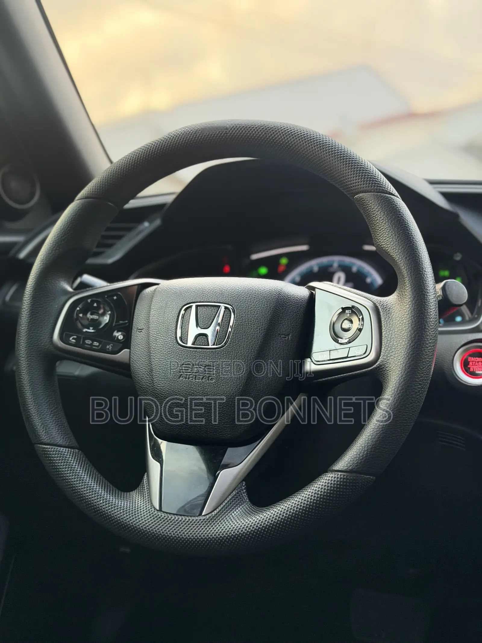 Honda Civic EX Hatchback 2019 White
