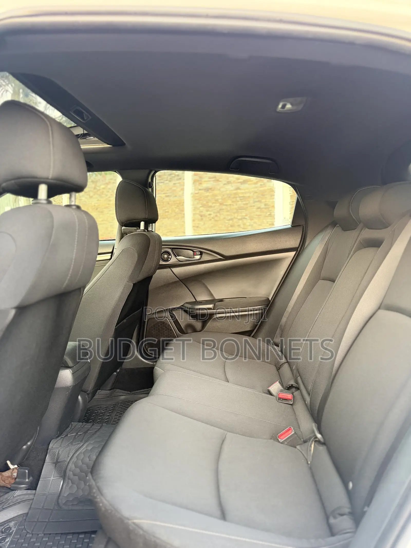 Honda Civic EX Hatchback 2019 White