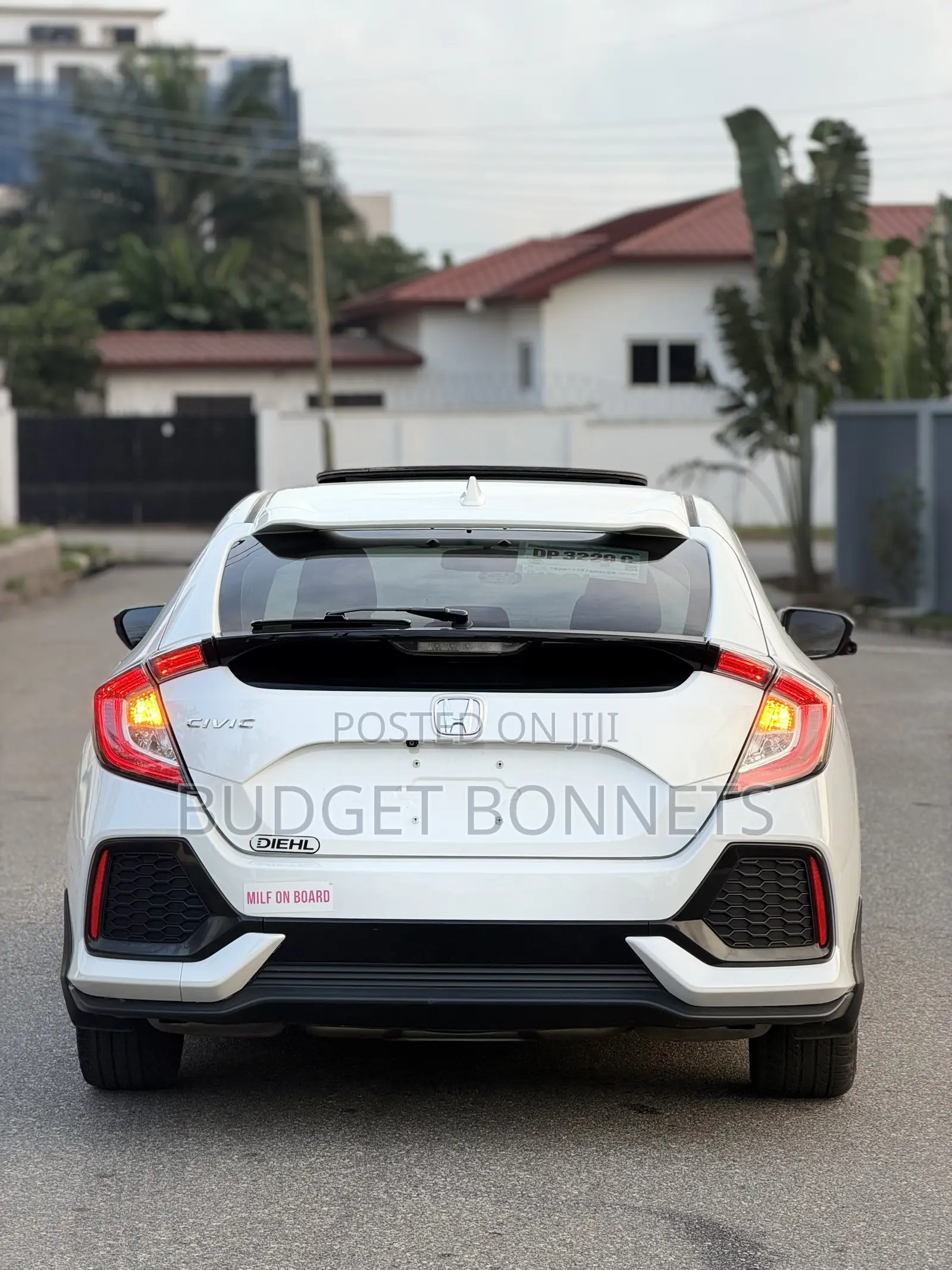 Honda Civic EX Hatchback 2019 White