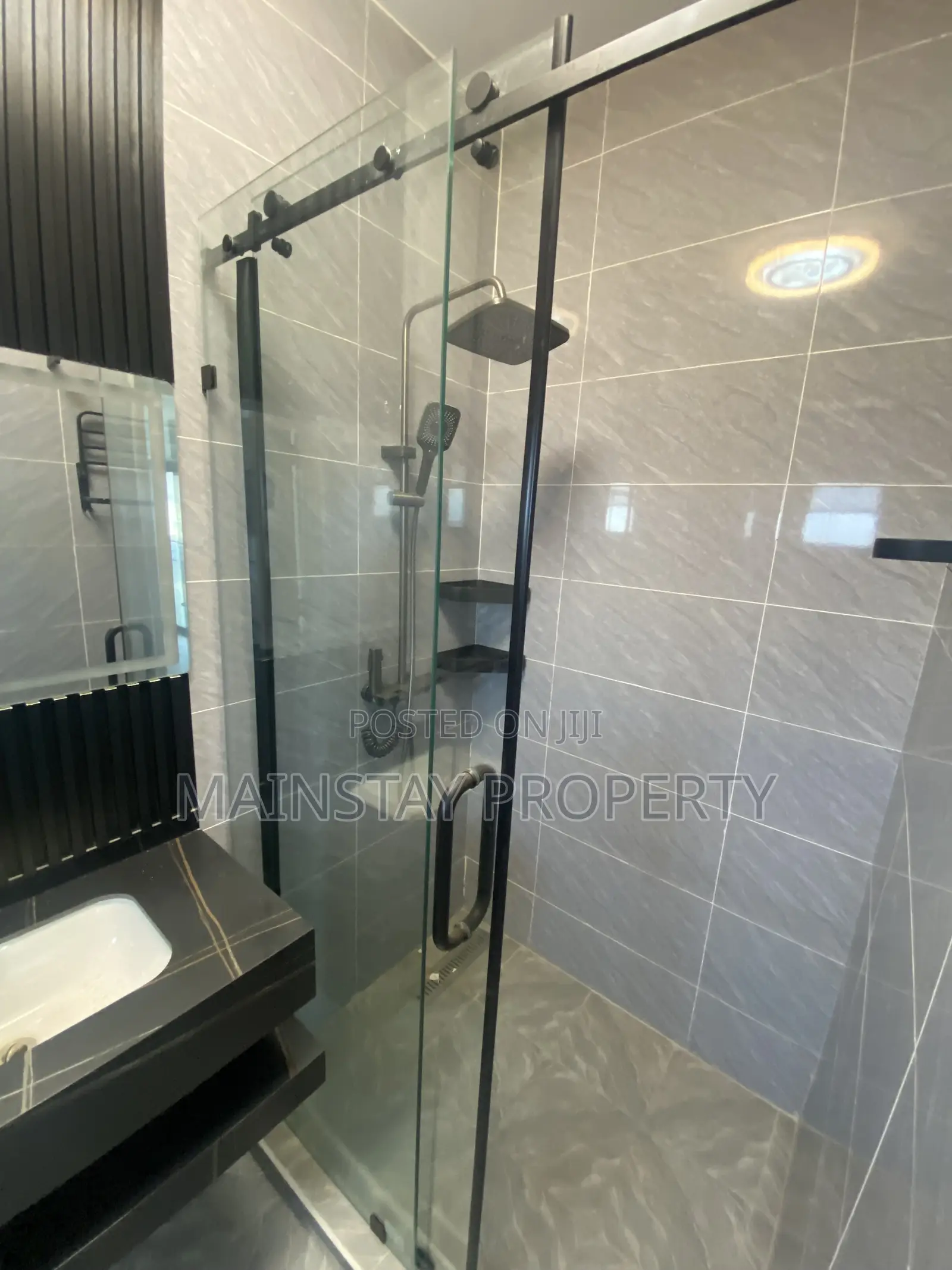 2bdrm Apartment in Mainstay Estates, Airport Residential Area for rent