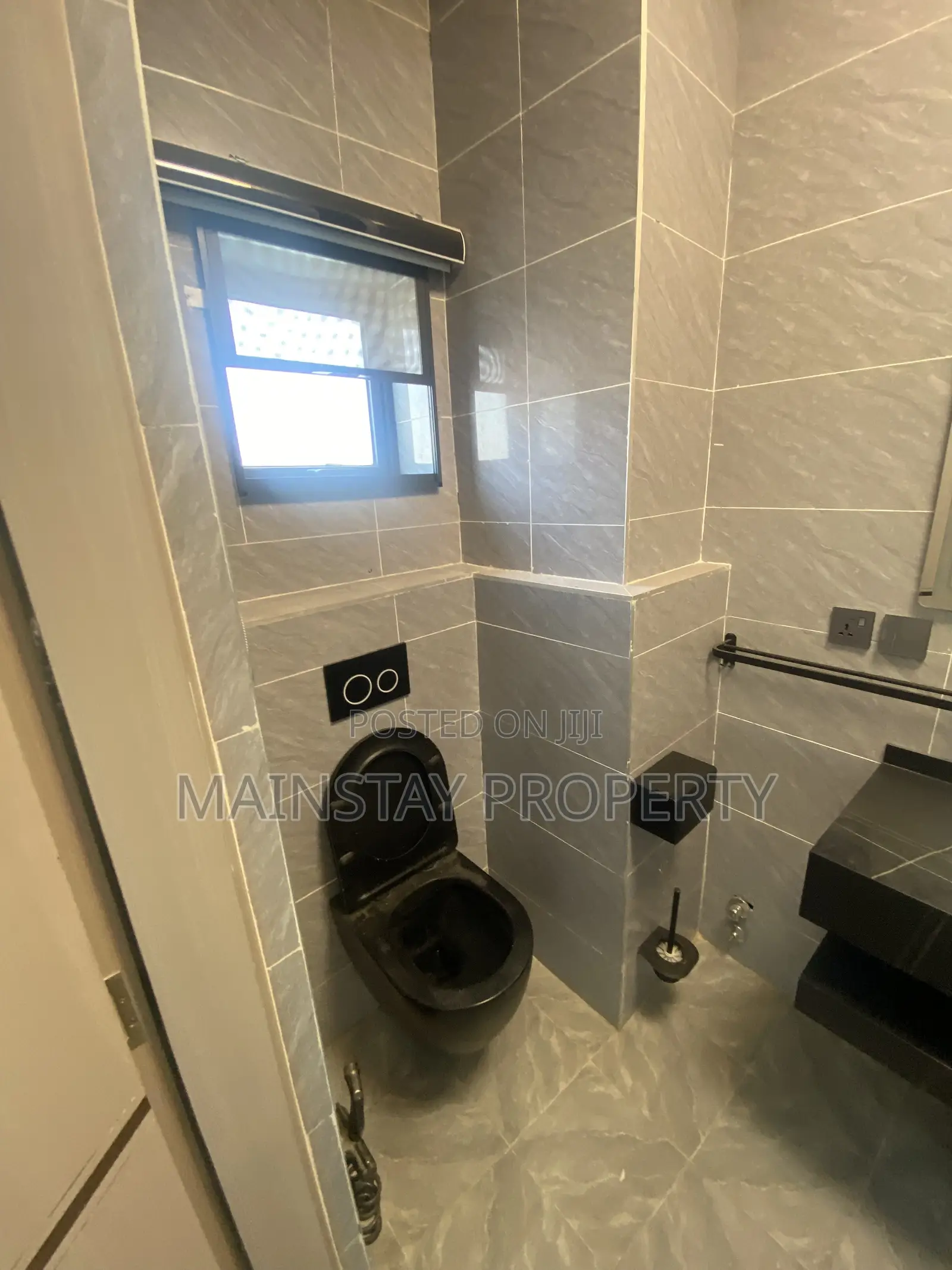 2bdrm Apartment in Mainstay Estates, Airport Residential Area for rent
