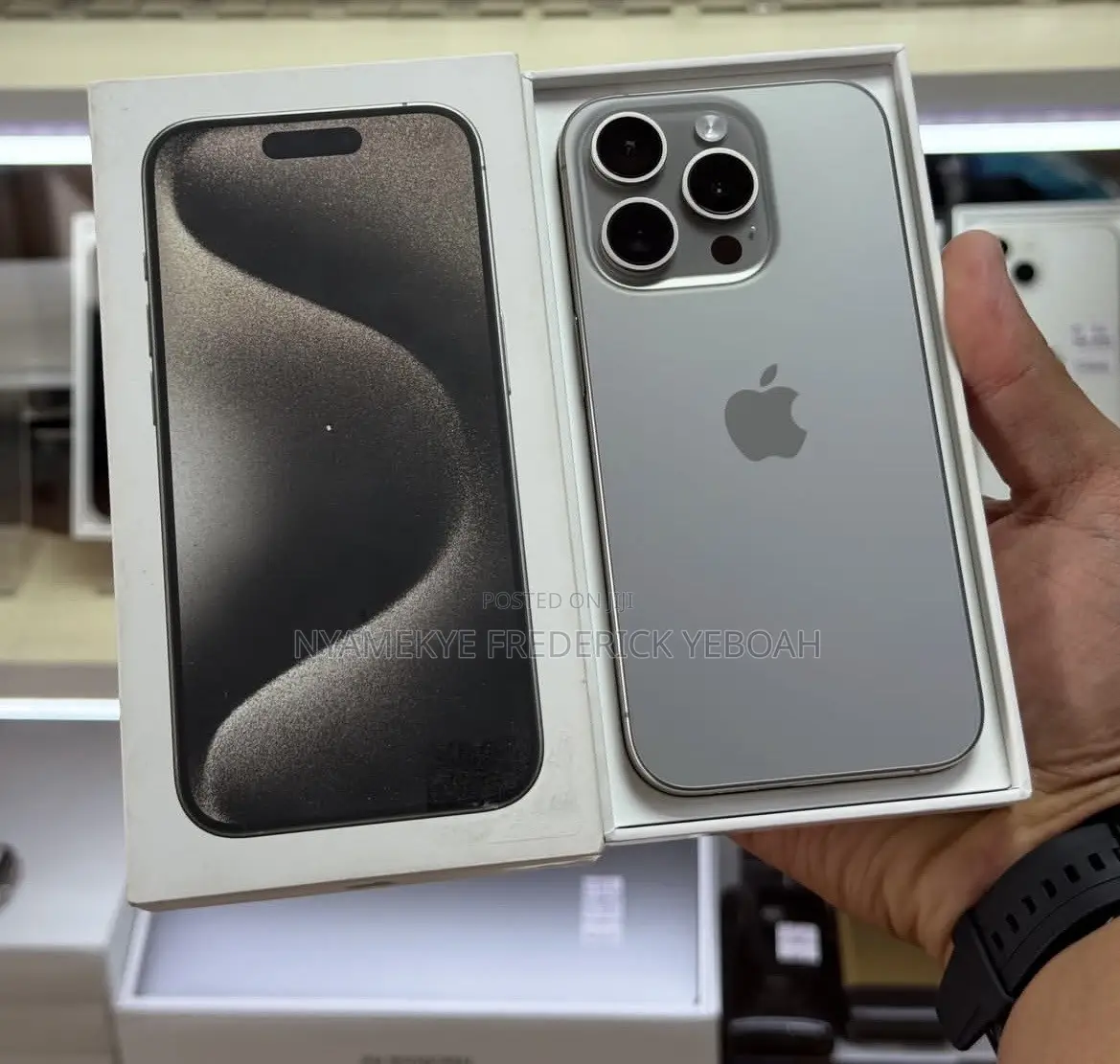 Apple iPhone 15 Pro Max 256 GB Gray