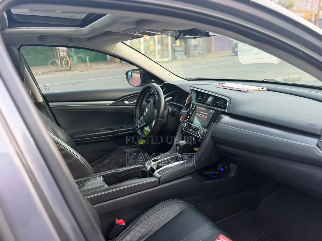 Honda Civic Touring 4dr Sedan (1.5L 4cyl) 2017 Gray