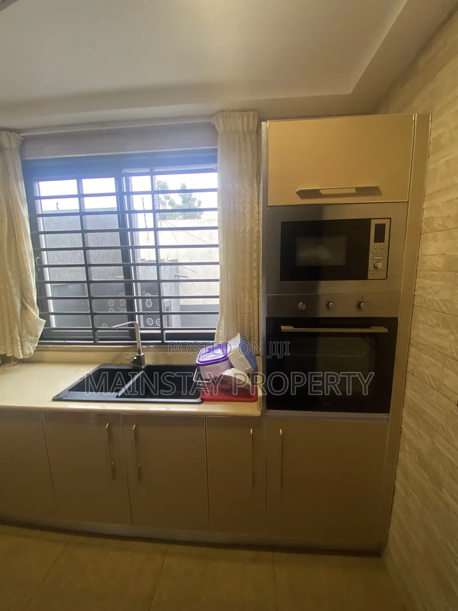 Furnished 2bdrm Apartment in Mainstay Estates, Airport Residential Area
