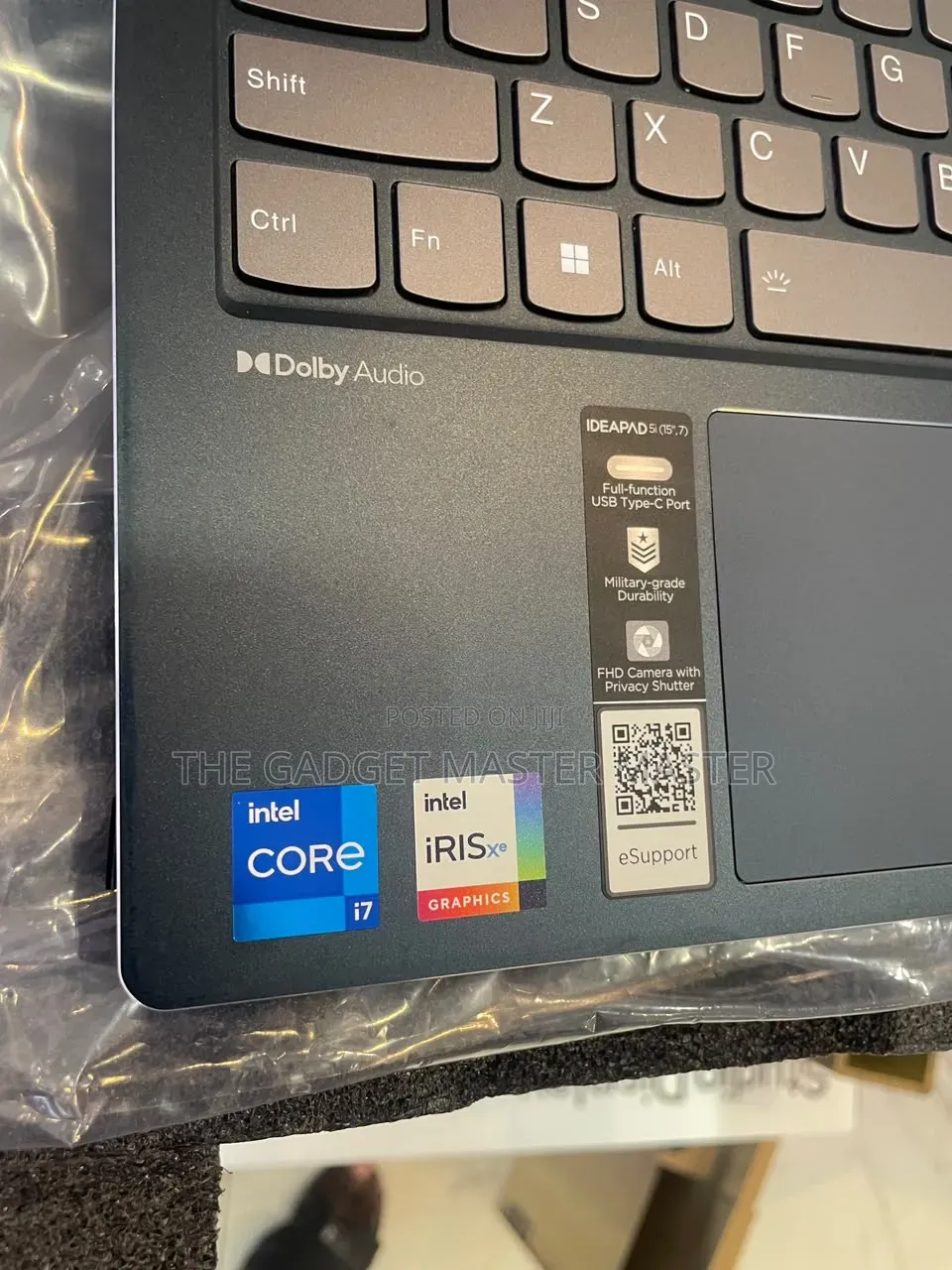 New Laptop Lenovo IdeaPad 520 12GB Intel Core i7 SSD 512GB