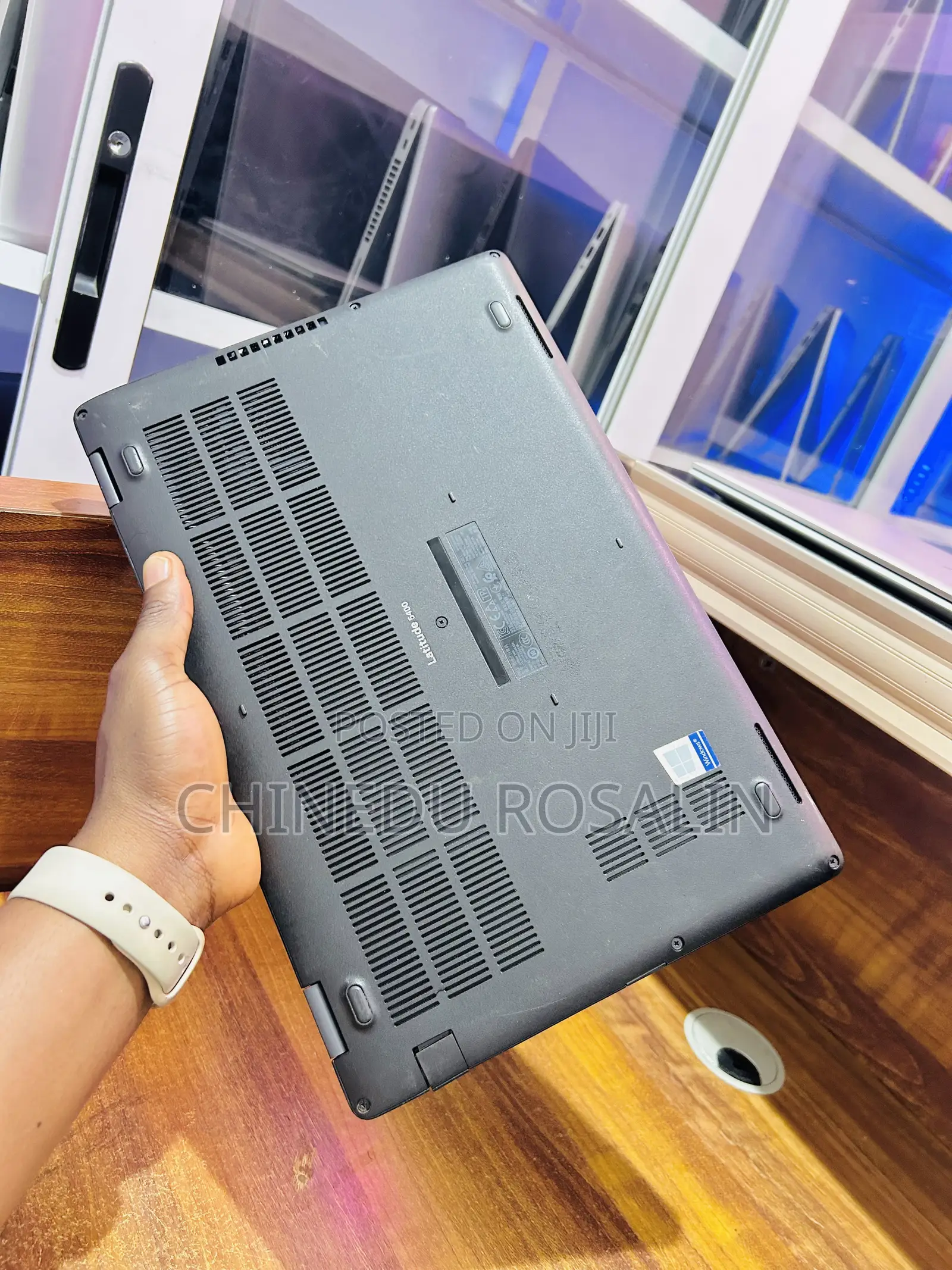 Laptop Dell Latitude 5400 8GB Intel Core i7 SSD 256GB