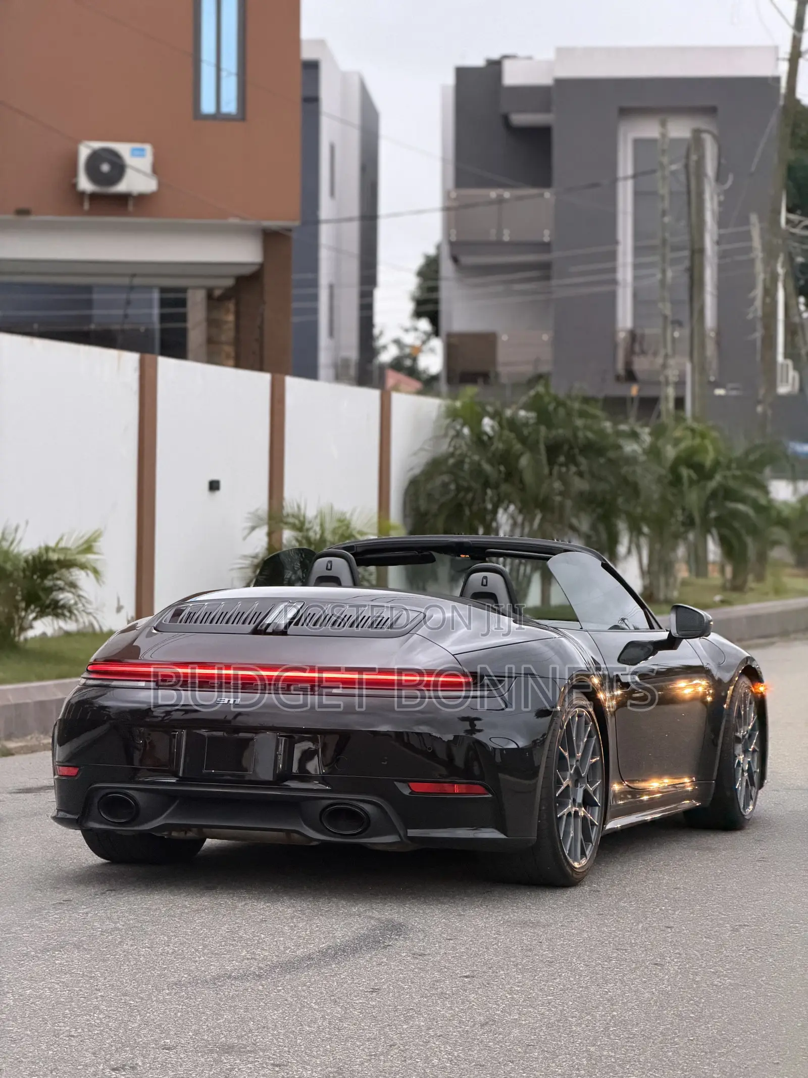 Porsche 911 Carrera Cabriolet 2025 Black