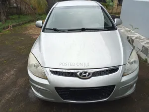 Hyundai Elantra 2.0 2009 Silver