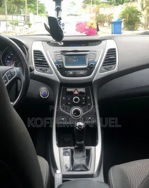 Hyundai Elantra 2015 Gray