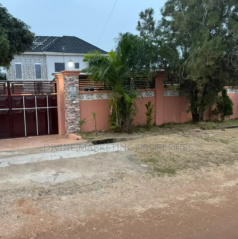 4bdrm House in Market Towards for sale