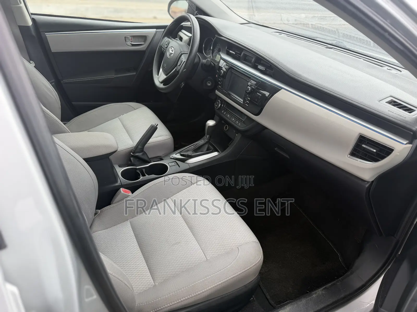 Toyota Corolla LE Eco 4dr Sedan (1.8L 4cyl CVT) 2016 Gray